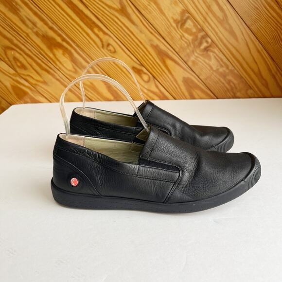 SOFTINOS Fly London Ita Slip on Shoe Loafer Black - Picture 2 of 14